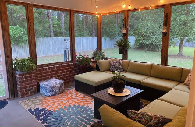 I-95 easy Gym Golf Cart Fire Pit Pet ok