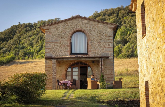 I Reucci Capanna - Dependence 4/5 people swimming pool parking wifi restaurant