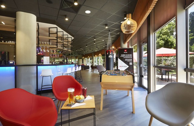 ibis Archamps Porte de Geneve