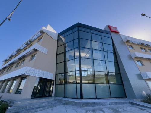 Ibis Puerto General San Martin