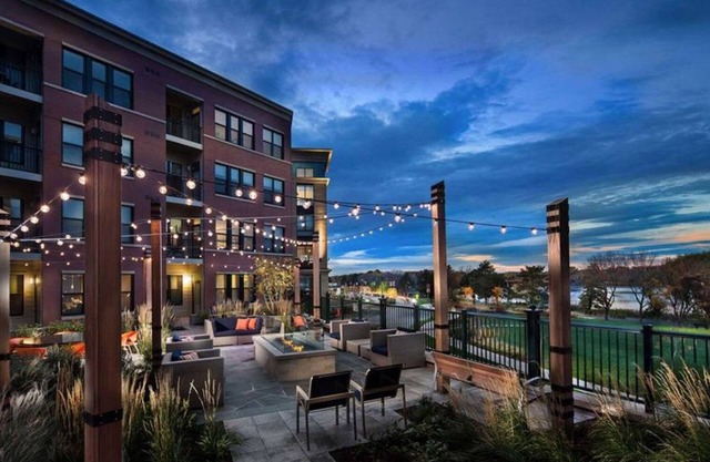 Ideal Assembly Row 1BR w/Gym, W/D, near Assembly T stop, by Blueground