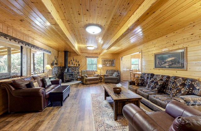Ideal Gem on the River w/Wood-Burning Fireplace, Spacious Deck, & WiFi
