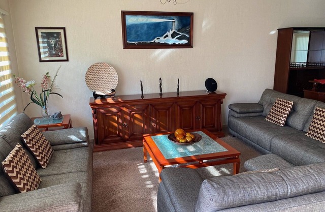 Ideal residence for business people. Excellent location