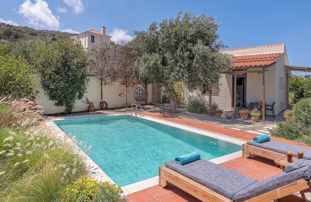 Ideally located to explore W.Crete, Cottage with private, eco, heated Pool