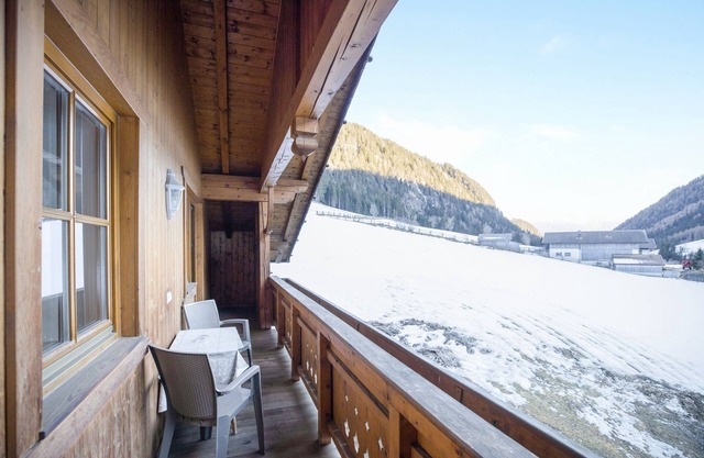 Idyllic Apartment "Wieserhof Philipp" with Balcony, Mountain View & Wi-Fi