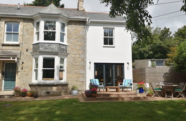 Idyllic Cornish Village Home. Ideally Situated Between Truro and Falmouth
