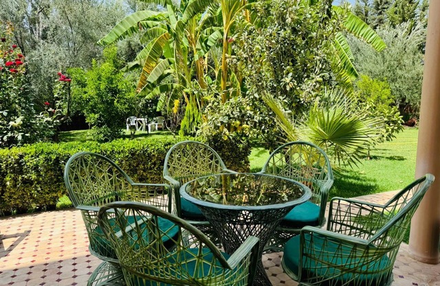 Ilafe Farmhouse, Villa Avec Piscine Chauffée Privée et Jacuzzi Pour Familles