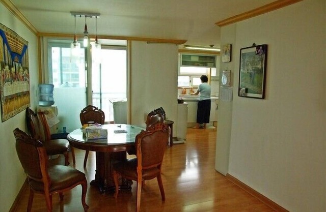 Ilsan Spacious Apartment/2 bedroom available.