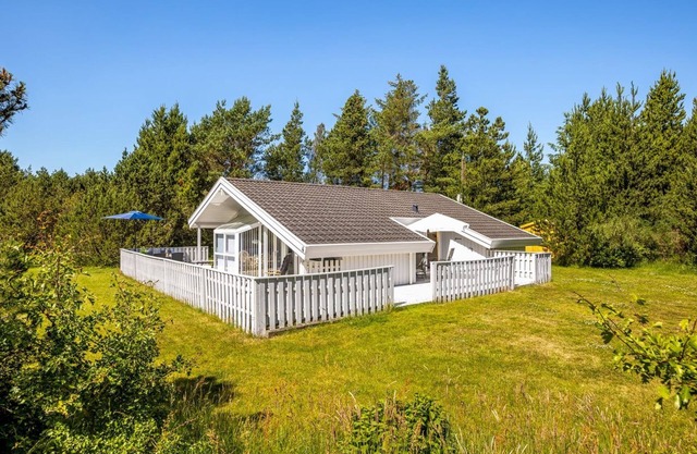 "Imka" - 900m from the sea by Interhome
