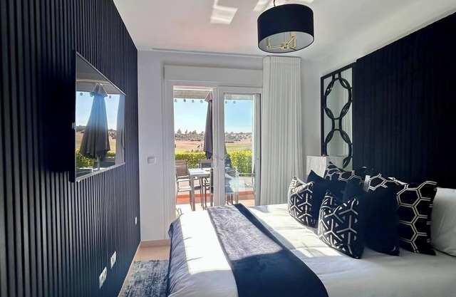 Impeccable 2-Bed Apartment in Alhama de Murcia