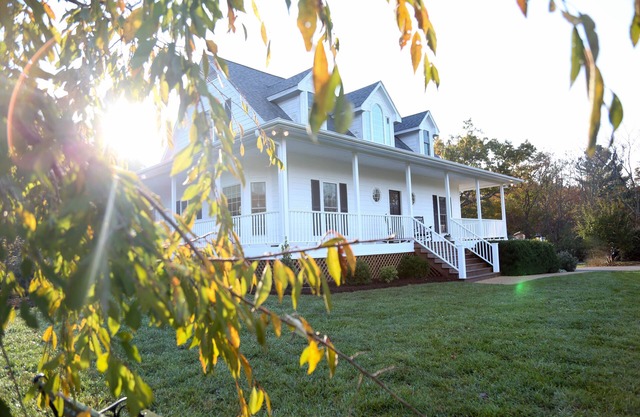 In the center of Nelson County's wine and beer region, 19 miles to UVA/Cville