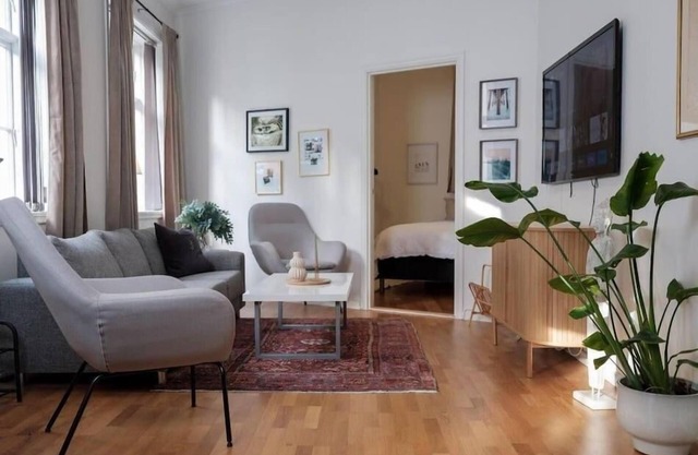 In the Heart of Brosundet! Fully equipped 3 Bed Room Ap