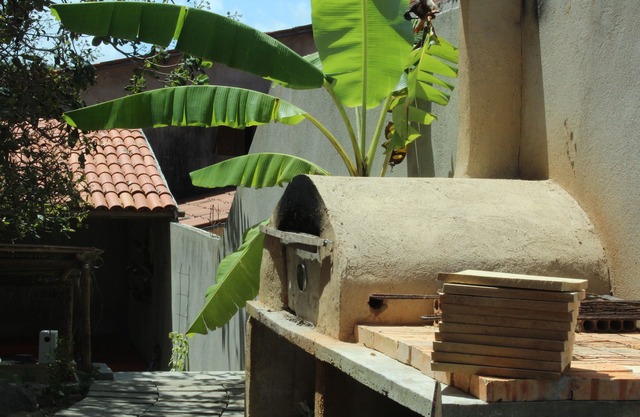 Incredible Surf House with Private Skate Rink!