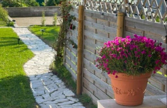 Independent double room