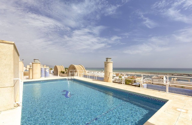 Infinite Viewpoint by Interhome