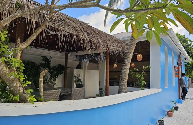 Island Luxury Fehendhoo