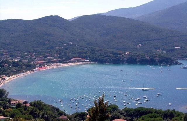 Island of Elba 350 mt from the beach