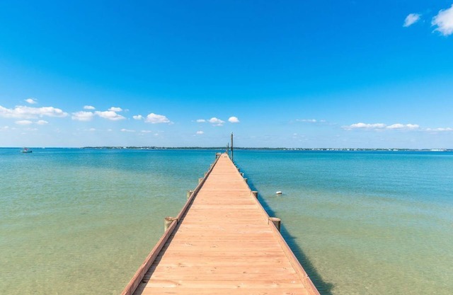 Island's End Welcomes You to Paradise!