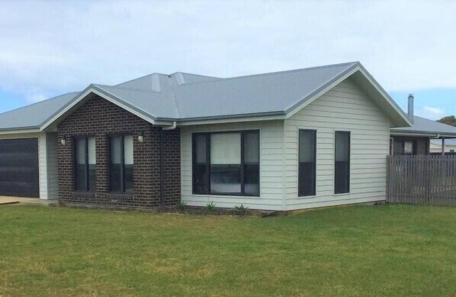 Jack's Shack is a beautiful spacious family house, with 5 bedrooms!