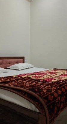 Janki Paying Guest House