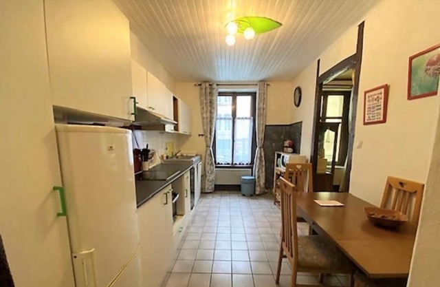 joli 2 pièces ancien et jardin