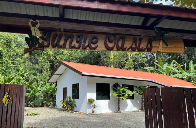 Jungle oasis , private pool