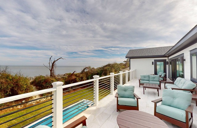 Kaleidoscope 4 bedrooms, 4.5 bathrooms