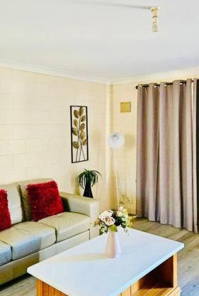Kalgoorlie, Unit 2, Golden Patch Retreat