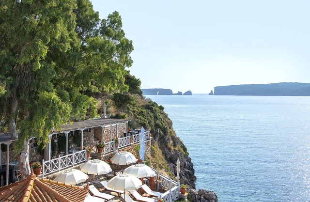 Karalis Beach Hotel