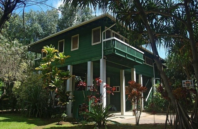 Kauai Treehouse, Where Paradise is Found, a Globally inspired getaway TVNC #1243
