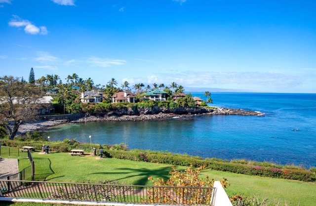 KBM Resorts | Spacious 4-Bedroom Napili Point Collection | Multi Unit Listing | Ocean Front | 2 Free Rental Cars! NAP-C31/37