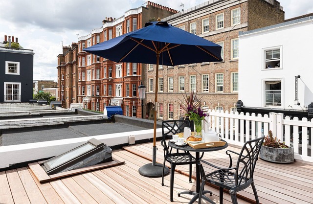 Kensington Roof Garden- 1000 Sq Feet Abingdon Road W8