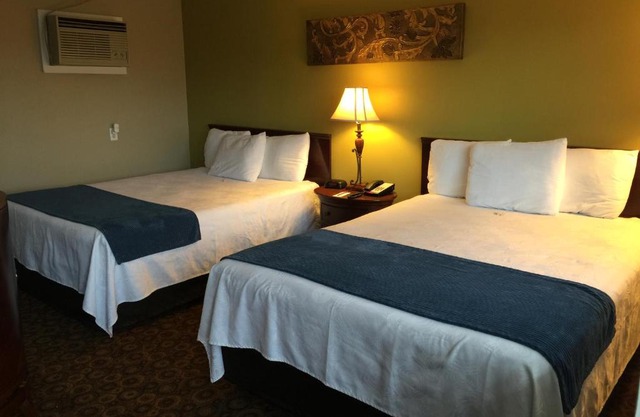 Kentucky Lake Inn