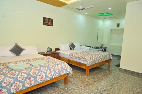 Khushi's Paradise Villa hampi