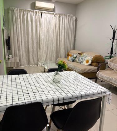 KIARA 3PAX 2BR KBtownRIVERVIEW,washer,WIFI