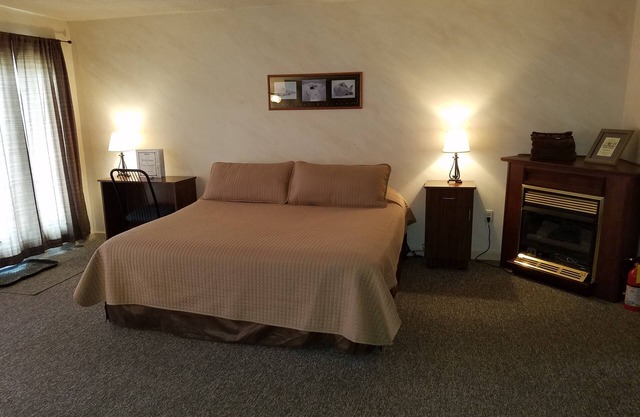 King's Suite #8 Near Letchworth State Park