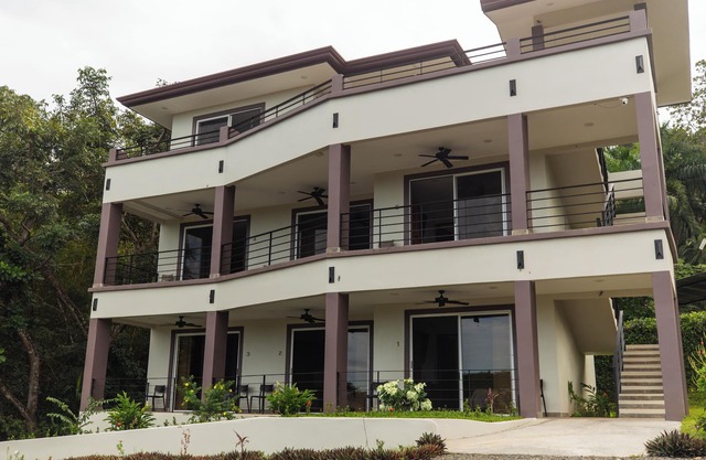 King Suite in Playa Coyote, King Suite with ocean view