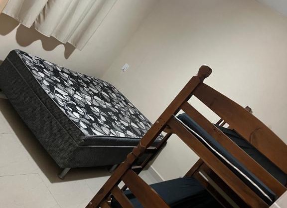 Kitnet pé na areia Peruibe