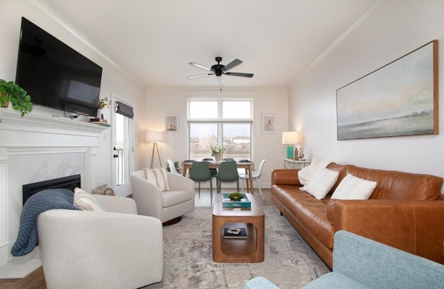 Knox Hideaway 2 miles to Market Square