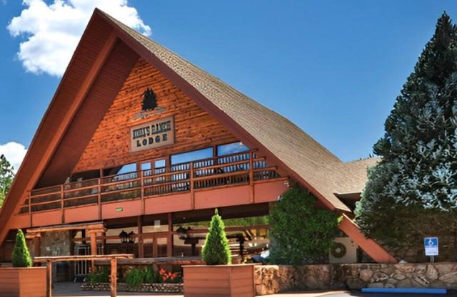 Kohl`s Ranch 2 bedroom cabin · Two bedroom cabin at Mogollon Rim - Payson, Az.