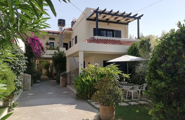 Kokkini Hani, Lovely studio 1-3 persons, 100 meters from the beach.