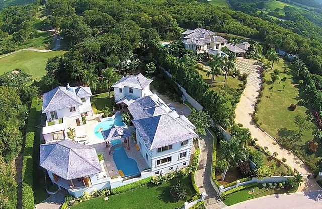 Kolibri Villa One Free Night Luxury Fully Staffed 5 Bedroom Villa w/Ocean Views