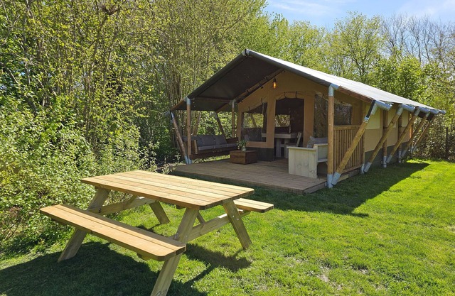 Komfortables Safarizelt, in der Nähe von Domburg, Strand und Wald