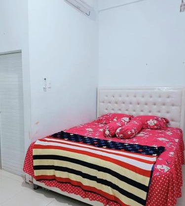 Kost harian bu bunga