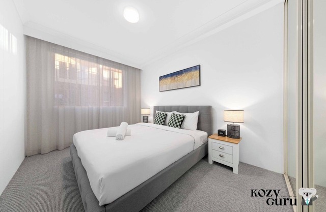 KozyGuru | Camperdown | Stylish Apt with Parking