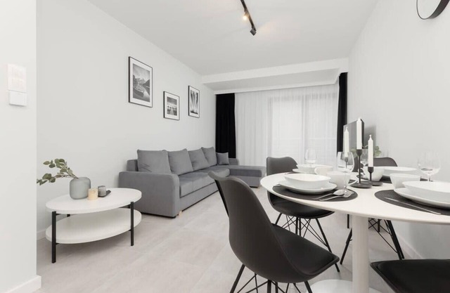Krakowska 48 | Modern Apartment | A/C