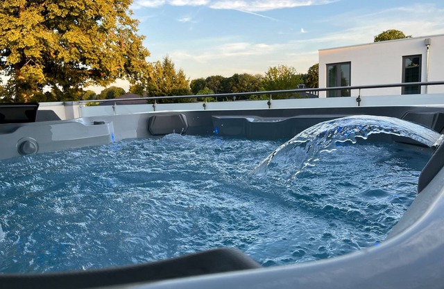 Kranich Quartier Fleesensee OG