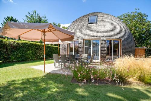 Kugelhaus Solveig - Zeitloses Holzhaus in Kugelform für stille Momente in der Natur