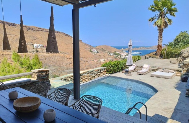Kydippi Kea Villa