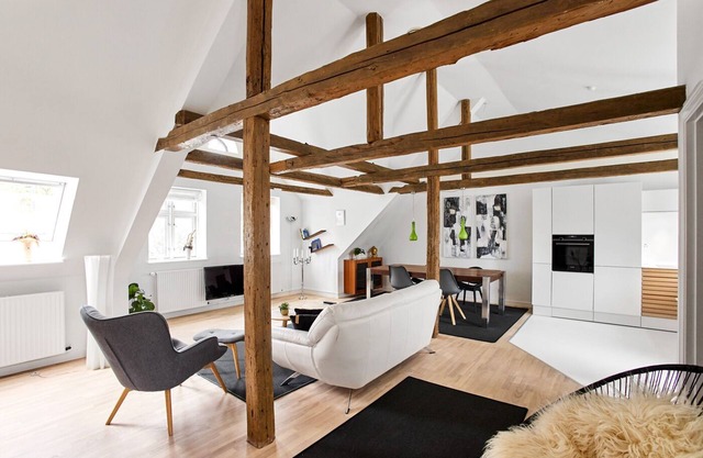 Lækker og Charmerende Lejlighed i Centrum - tæt ved Strand